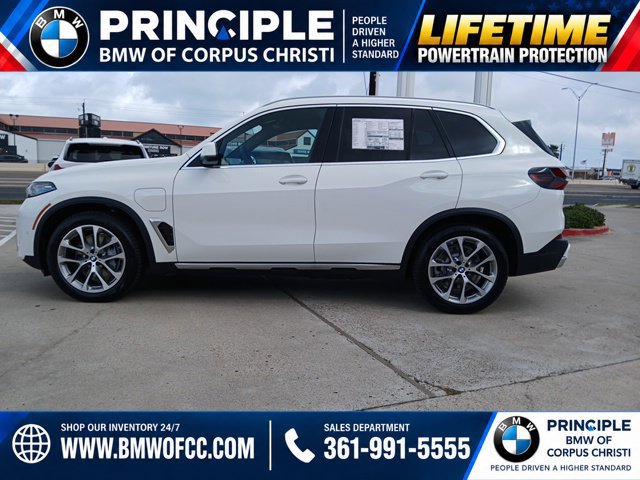New 2026 BMW X5 xDrive50e AWD/4WD image 8