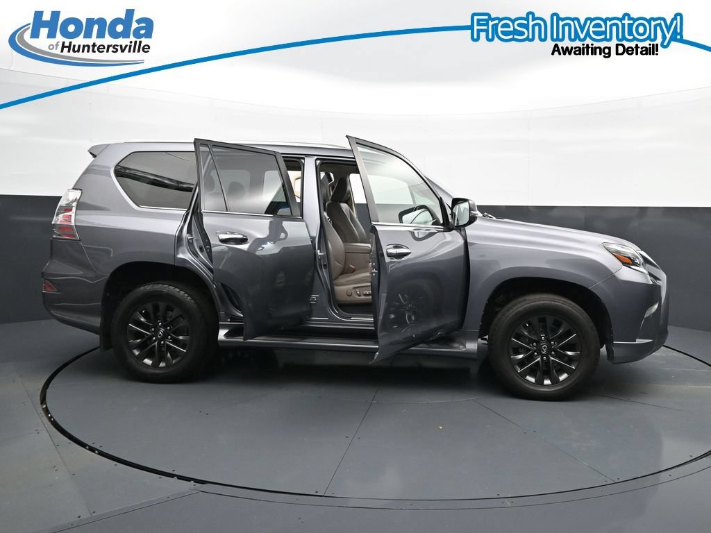 Used 2020 Lexus GX 460 Premium w/ Premium Package AWD/4WD image 42