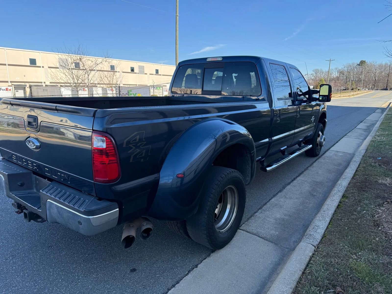 Used 2016 Ford F350 Lariat w/ Lariat Ultimate Package image 8