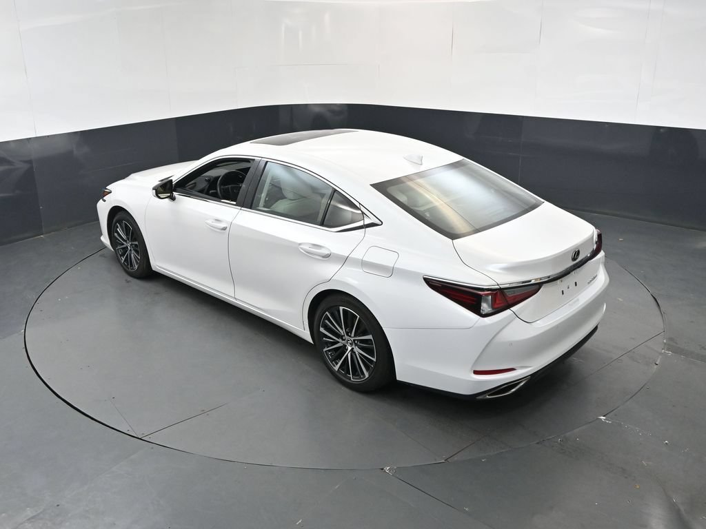 Used 2024 Lexus ES 350 w/ Premium Package FWD image 31
