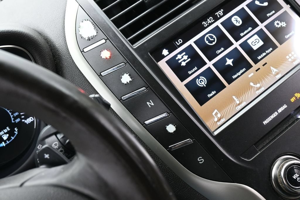 Used 2019 Lincoln MKC Select w/ Select Plus Package FWD image 20