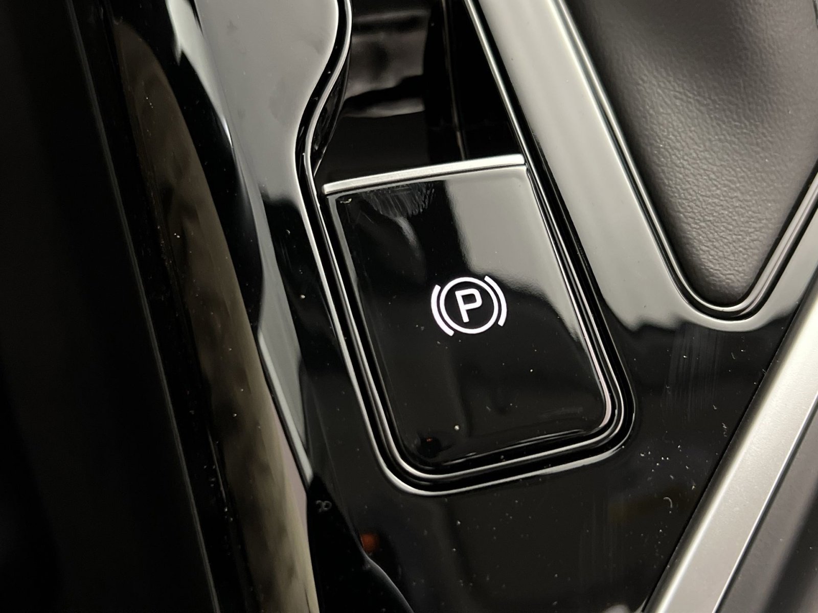 New 2026 Kia Niro LX image 32