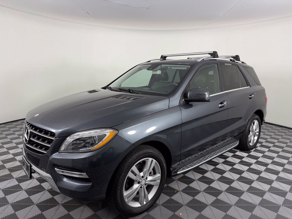 Used 2015 Mercedes-Benz ML 250 BlueTEC 4MATIC image 3