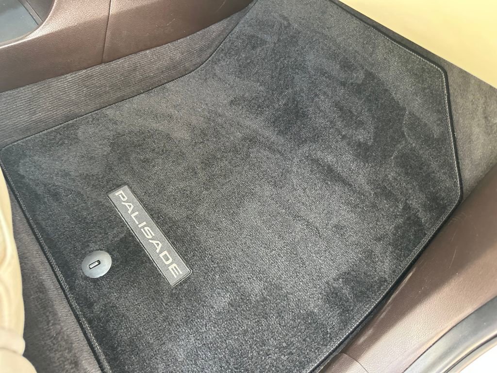 Used 2020 Hyundai Palisade Limited image 42