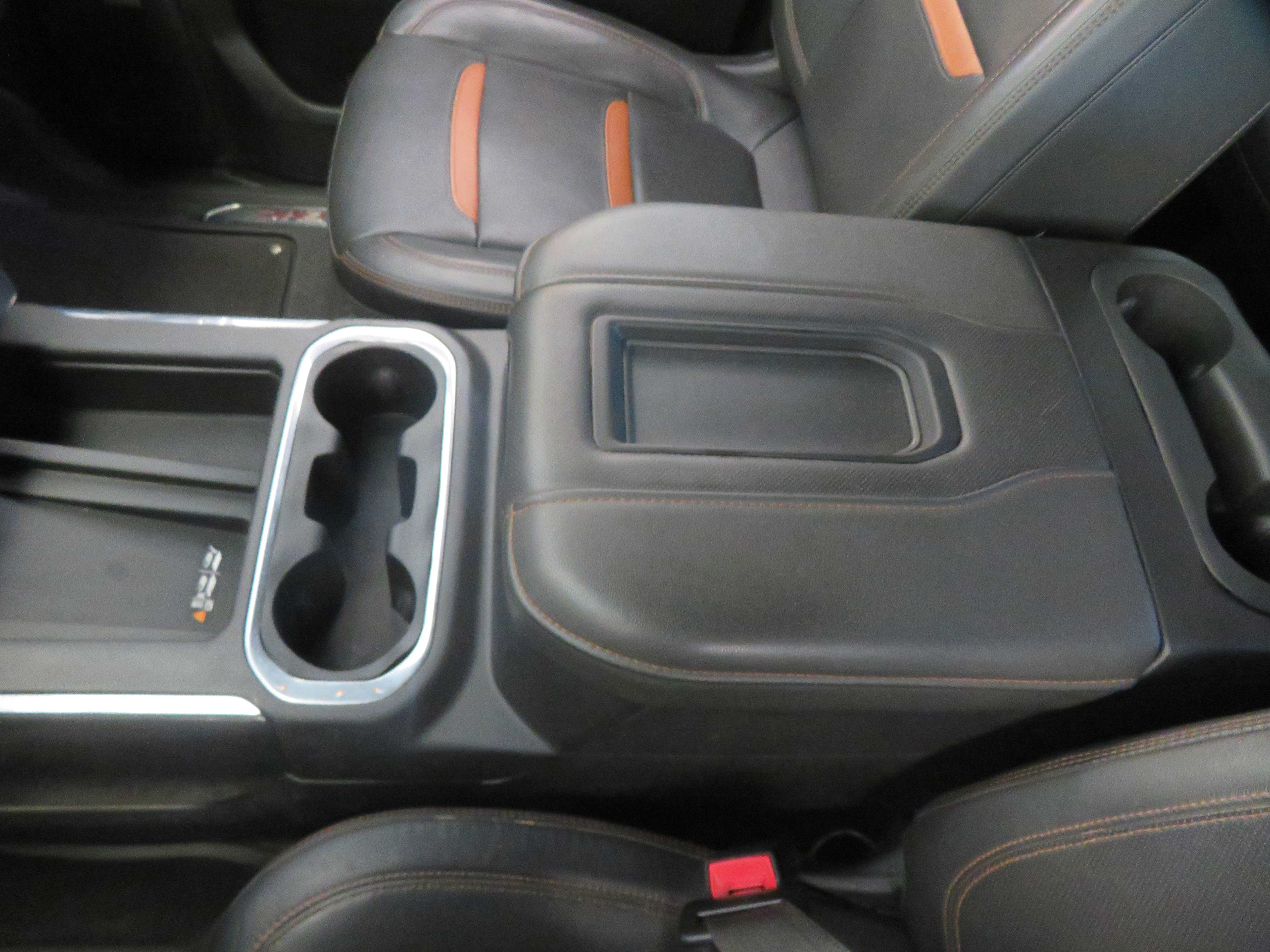 Used 2022 GMC Sierra 1500 AT4 w/ AT4 Preferred Package AWD/4WD image 47