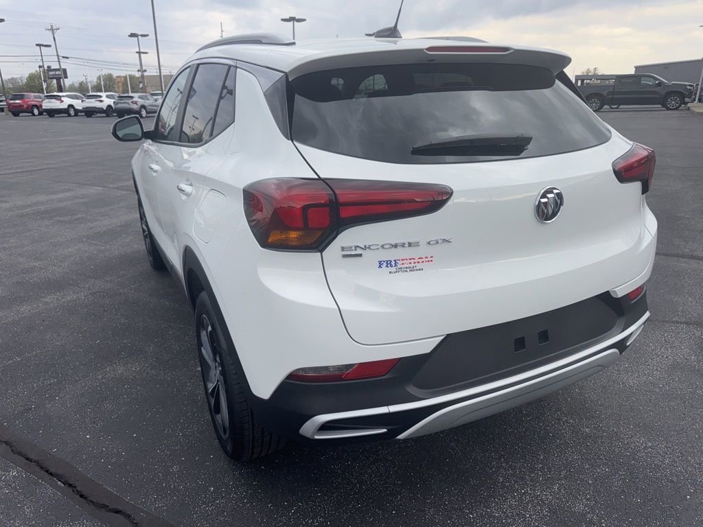 Used 2023 Buick Encore GX Select AWD/4WD image 9