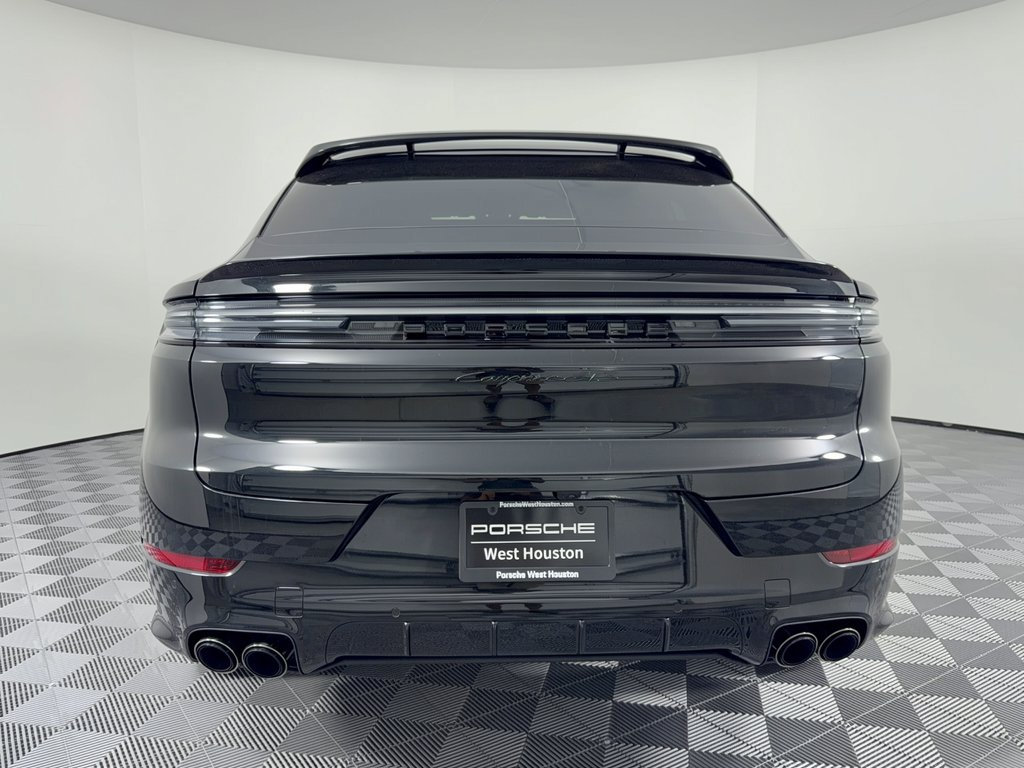 New 2026 Porsche Cayenne GTS AWD/4WD image 11
