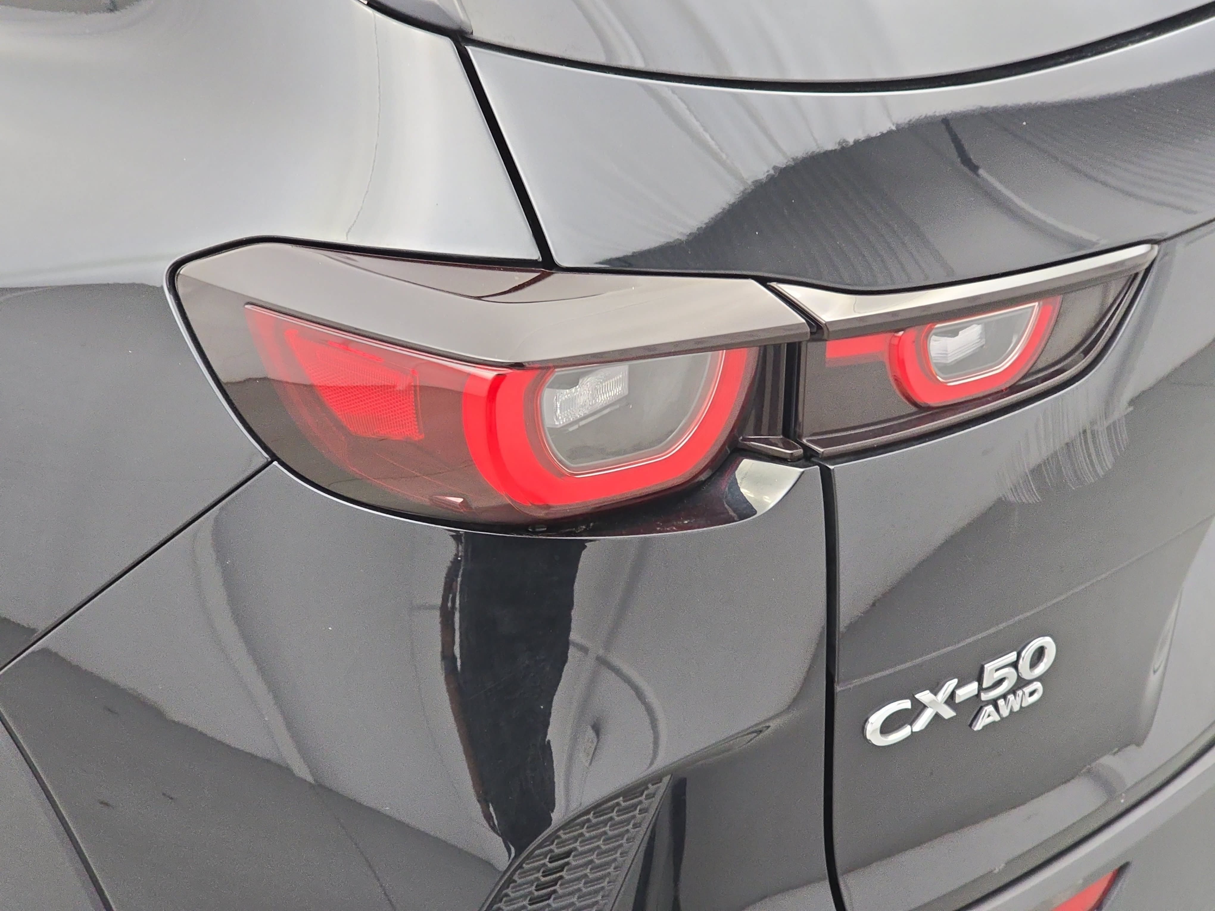 Used 2025 MAZDA CX-50 AWD 2.5 S w/ Premium Plus Pkg image 37