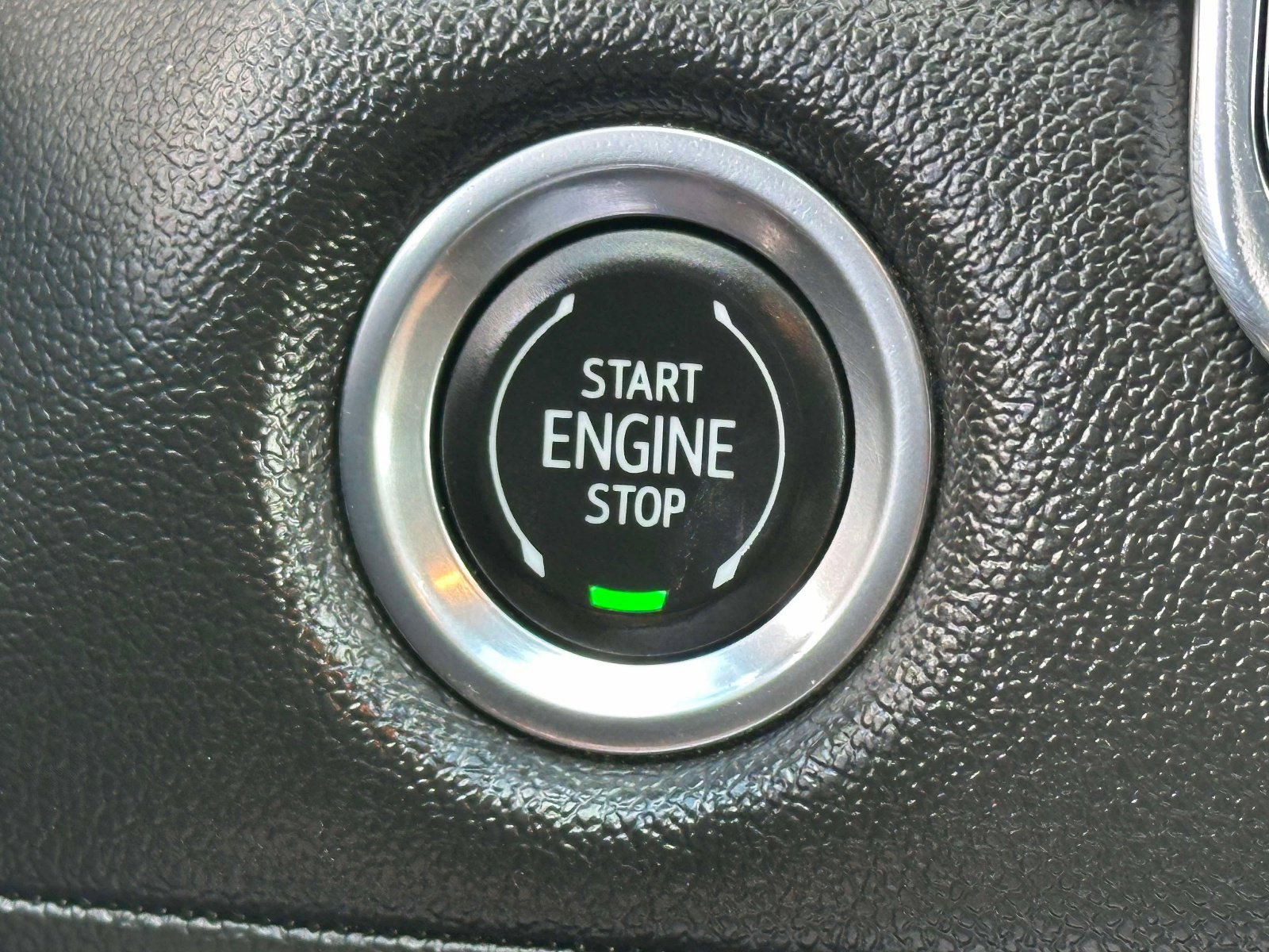 Used 2023 Chevrolet Colorado LT RWD image 24