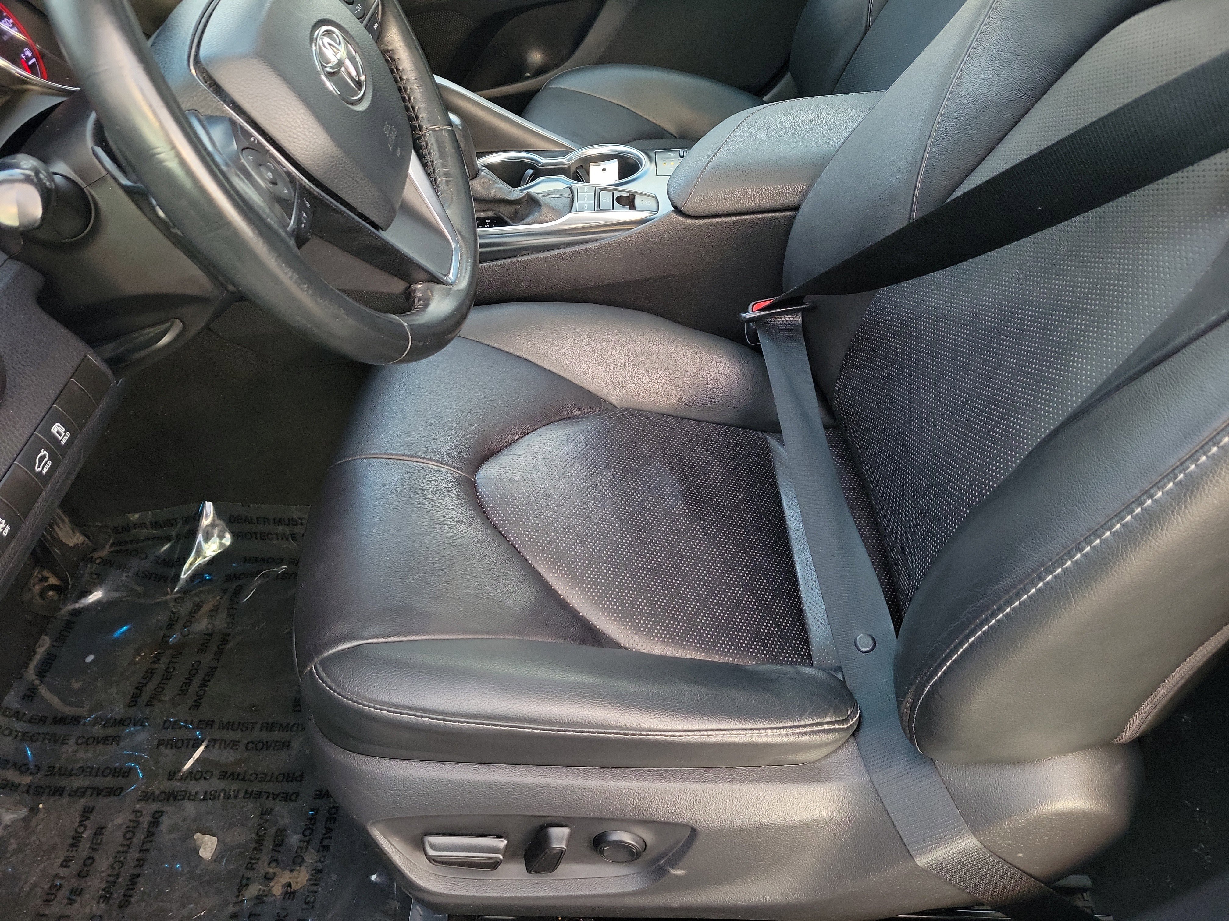 Certified 2020 Toyota Camry XSE image 17