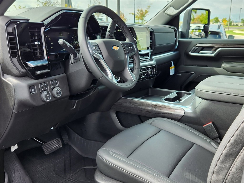 New 2026 Chevrolet Silverado 3500 LTZ w/ LTZ Convenience Package image 10