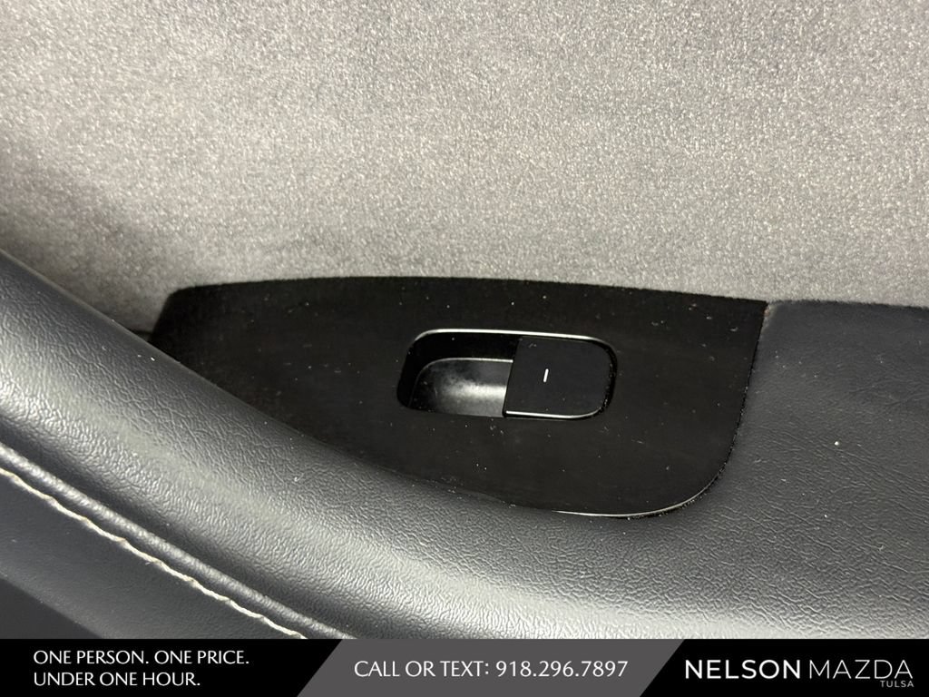 Used 2020 Tesla Model Y Long Range AWD/4WD image 38