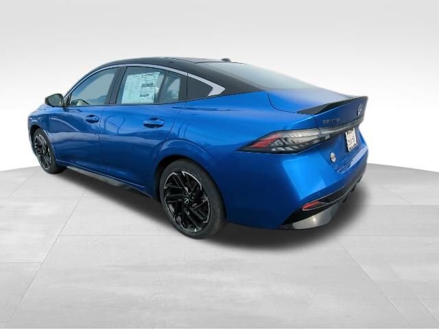 New 2026 Nissan Sentra SR w/ SR Premium Package FWD image 5