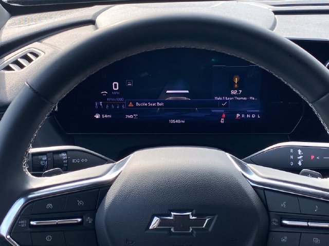 Certified 2025 Chevrolet Traverse Z71 w/ Driver Confidence Package AWD/4WD image 9
