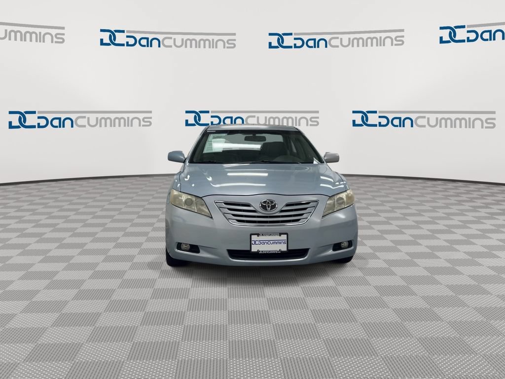 Used 2007 Toyota Camry LE FWD image 3