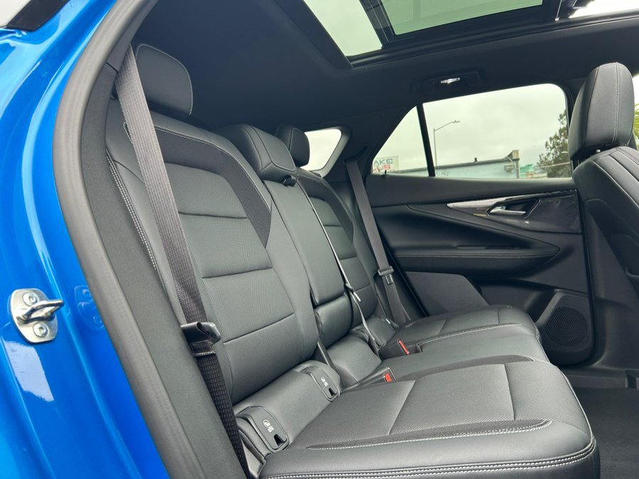 Used 2024 Chevrolet Blazer EV LT AWD/4WD image 41