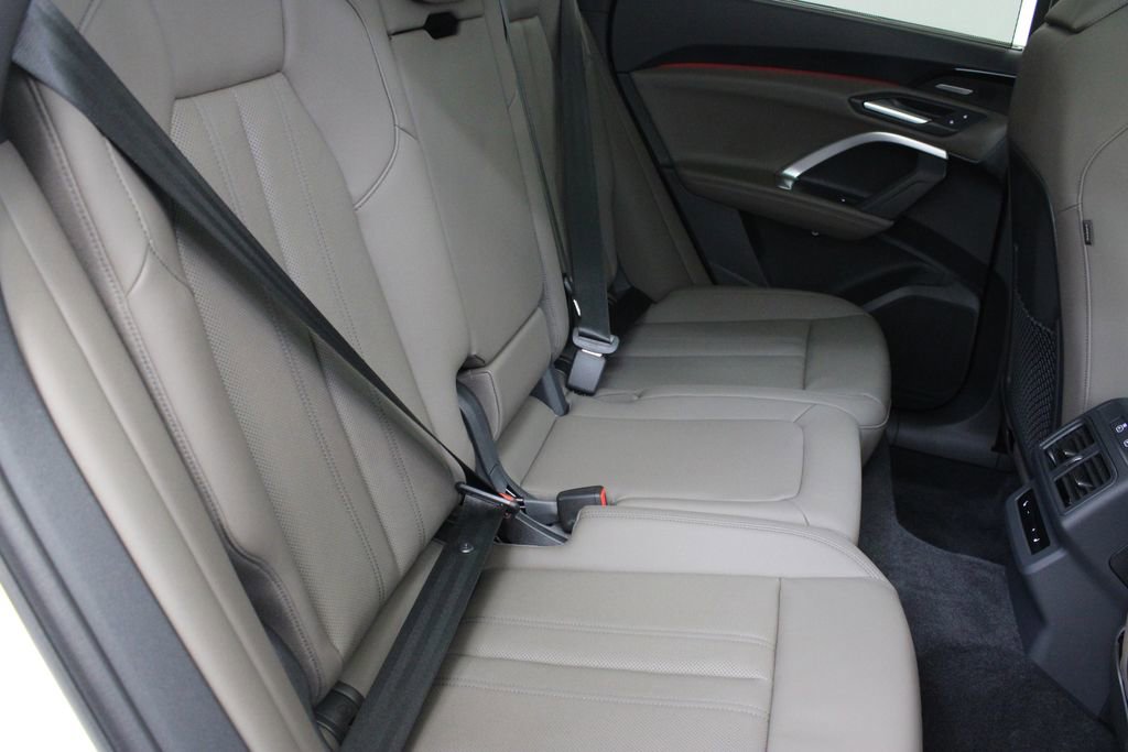 New 2025 Audi Q5 Prestige image 20
