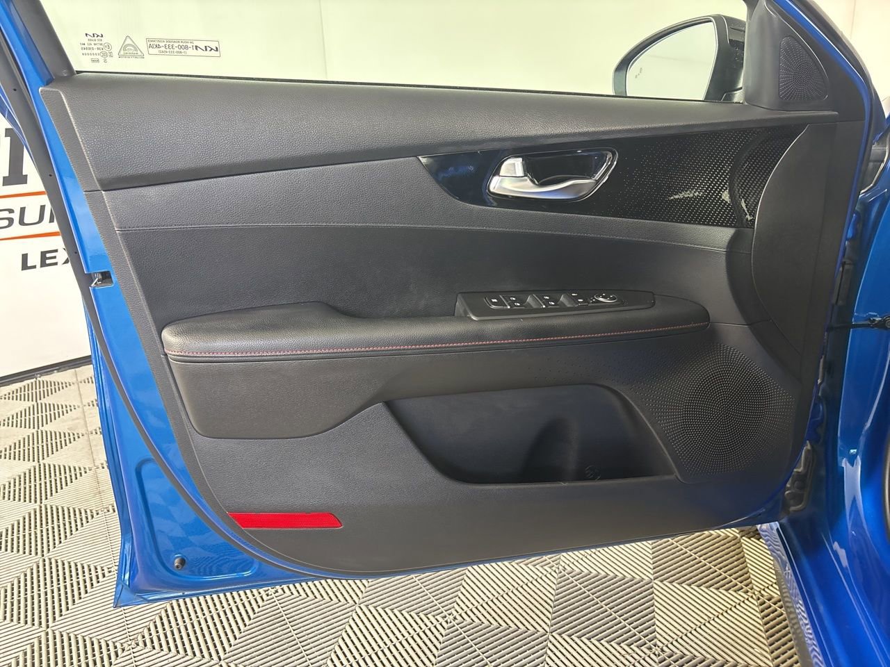 Used 2022 Kia Forte GT w/ GT Technology Package image 7