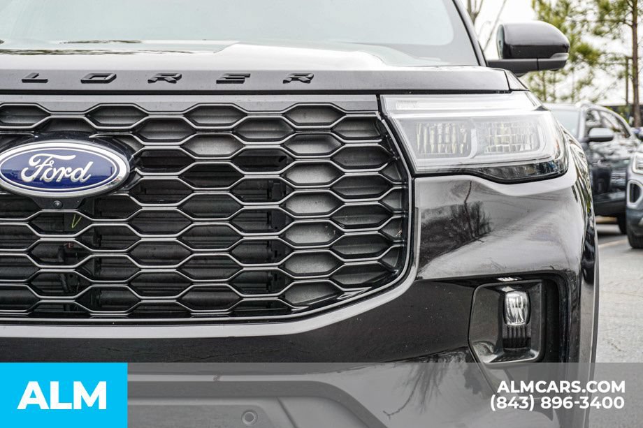 Used 2025 Ford Explorer ST-Line AWD/4WD image 11