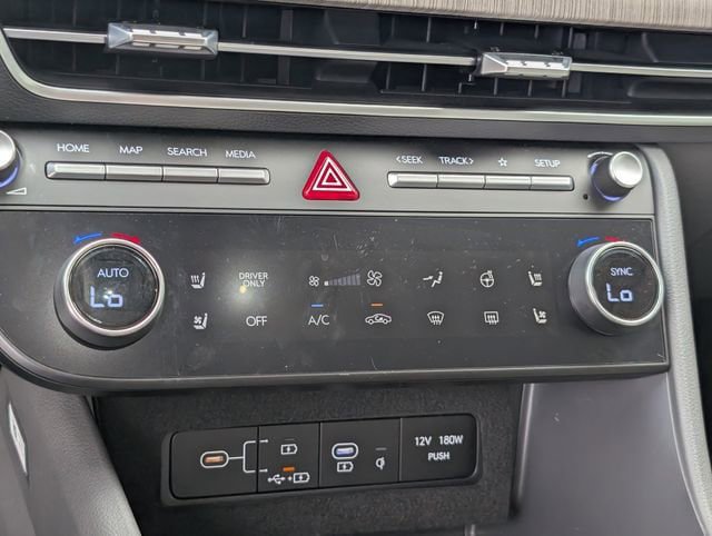 Used 2025 Hyundai Sonata Limited FWD image 15