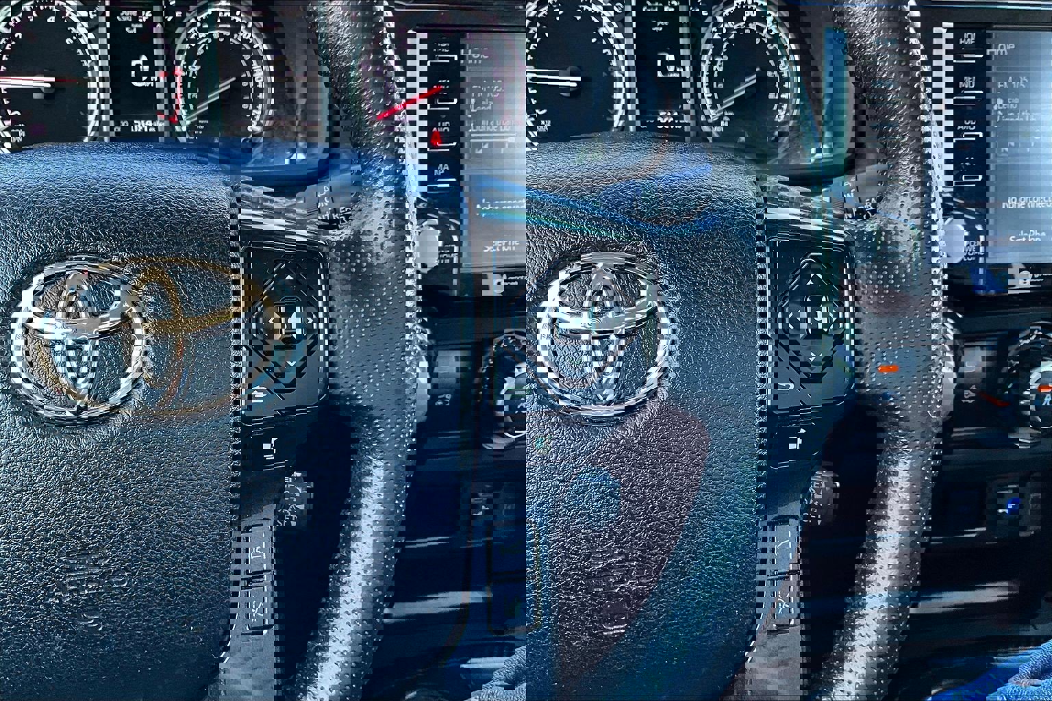 Used 2023 Toyota 4Runner TRD Off-Road Premium image 12