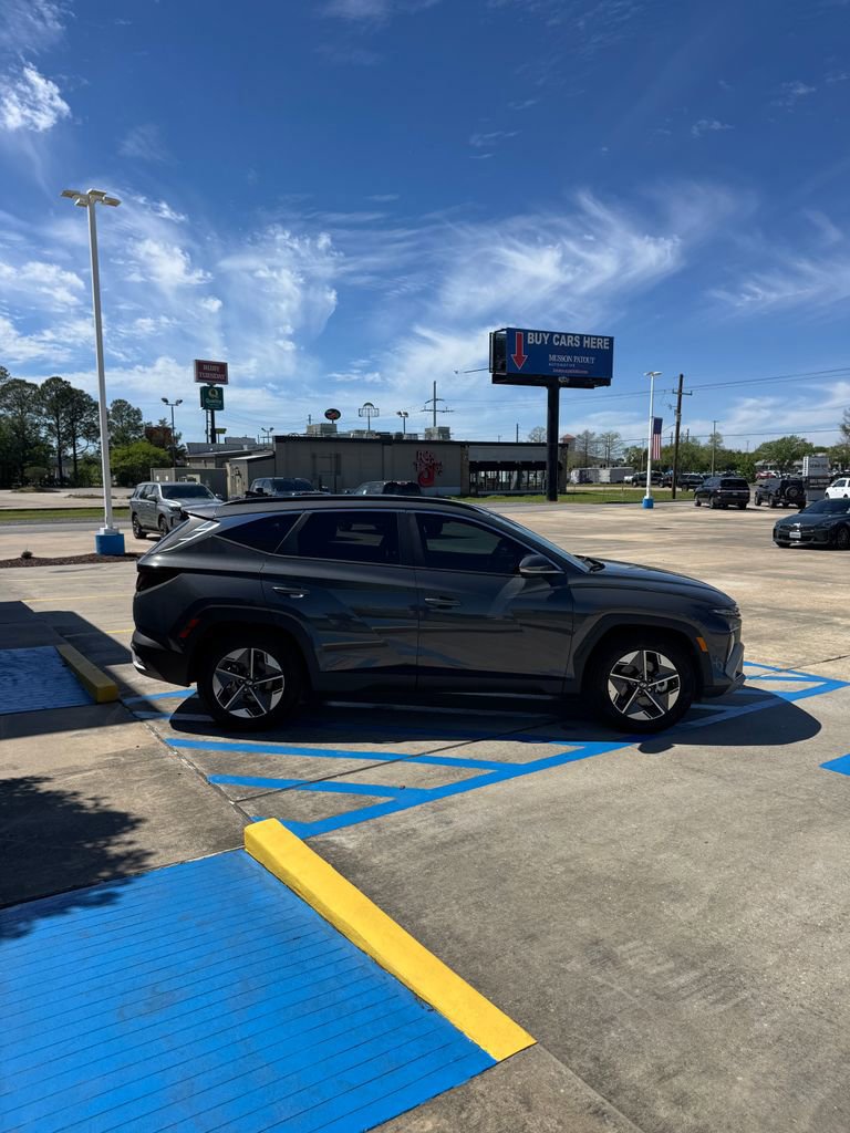 Used 2026 Hyundai Tucson SEL image 4
