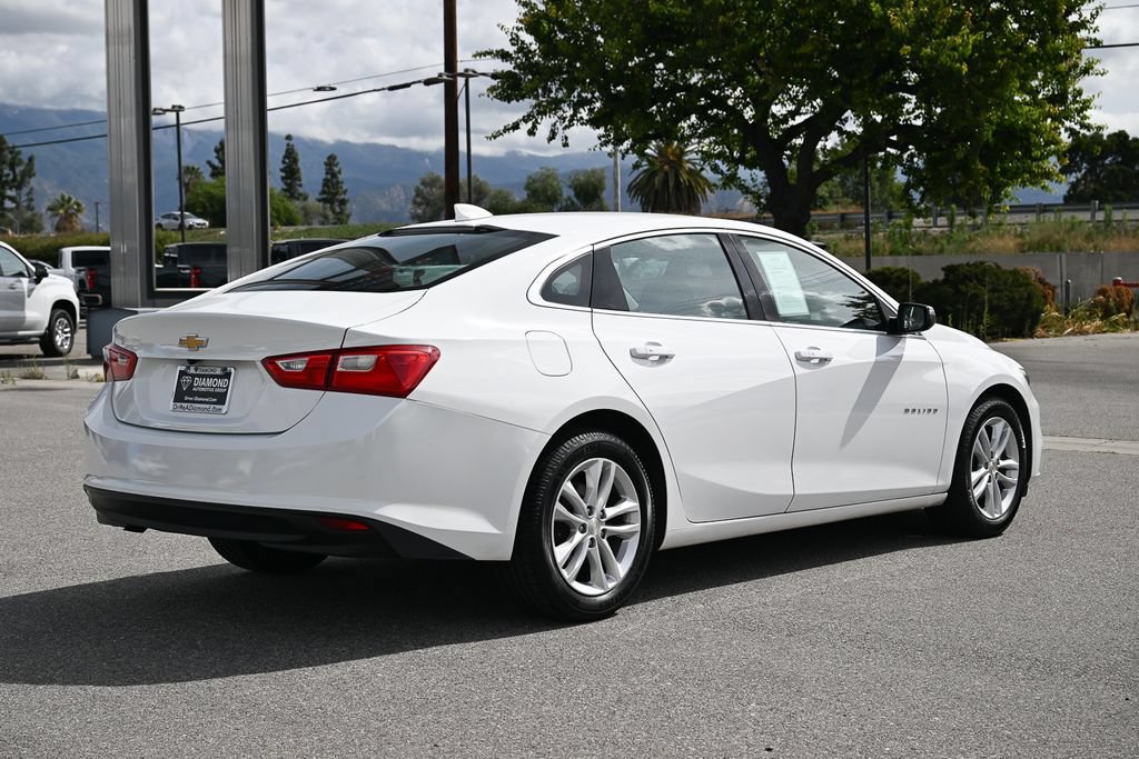 Used 2016 Chevrolet Malibu LT FWD image 4