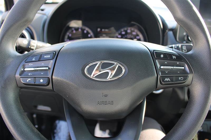 Used 2023 Hyundai Kona SEL image 14