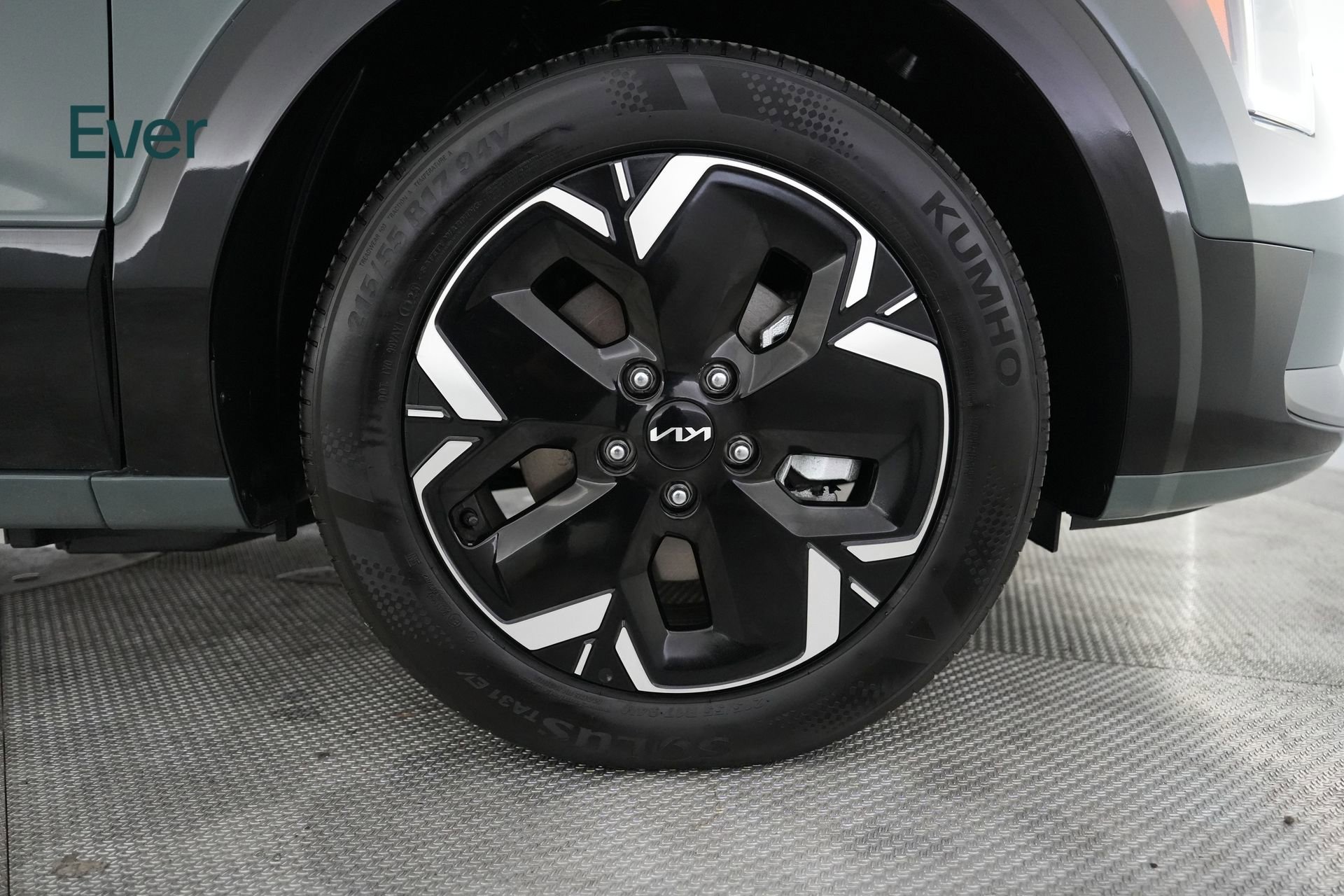 Used 2025 Kia Niro Wind w/ Wind Preserve Package FWD image 20