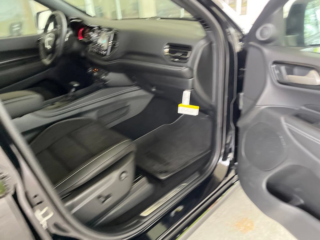New 2023 Dodge Durango SRT Hellcat w/ Black Package AWD/4WD image 20