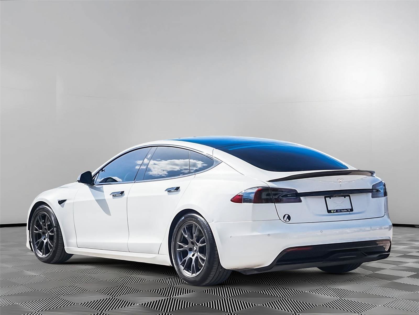 Used 2021 Tesla Model S Long Range AWD/4WD image 6
