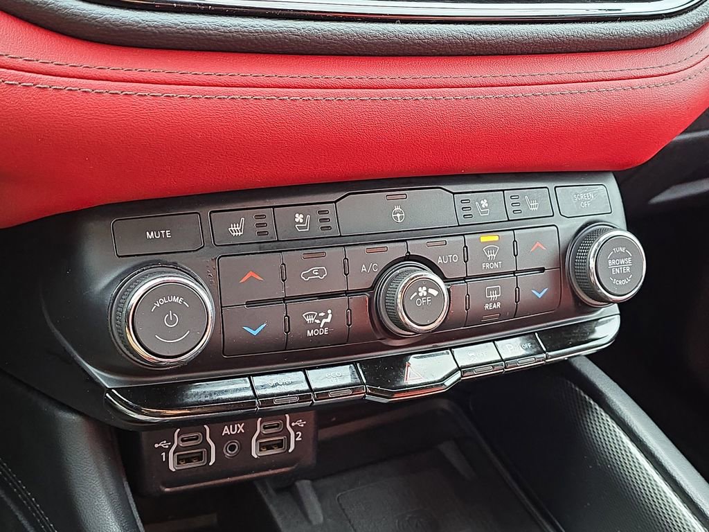 Used 2022 Dodge Durango R/T w/ Blacktop Package image 19