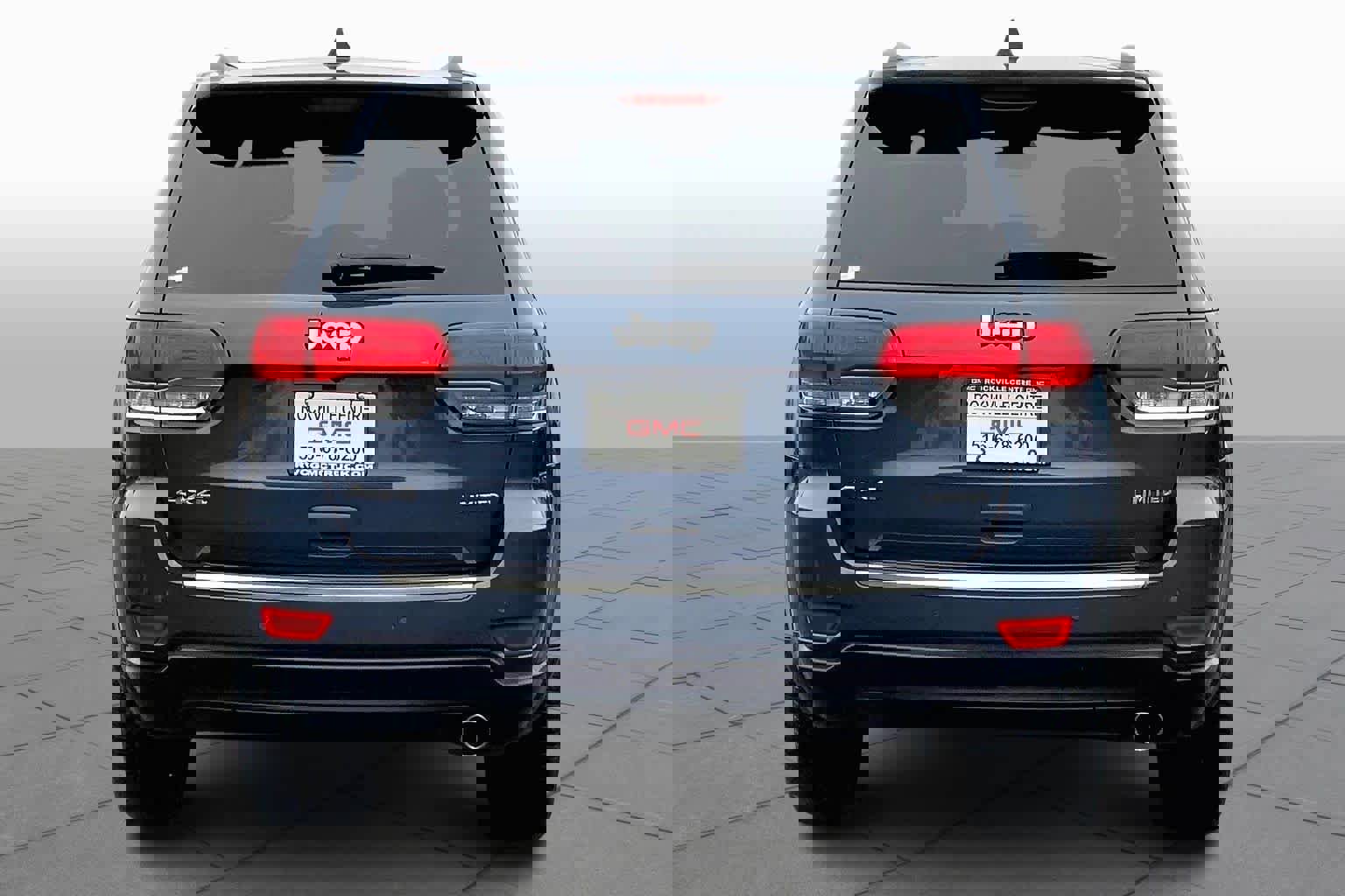 Used 2019 Jeep Grand Cherokee Limited image 4