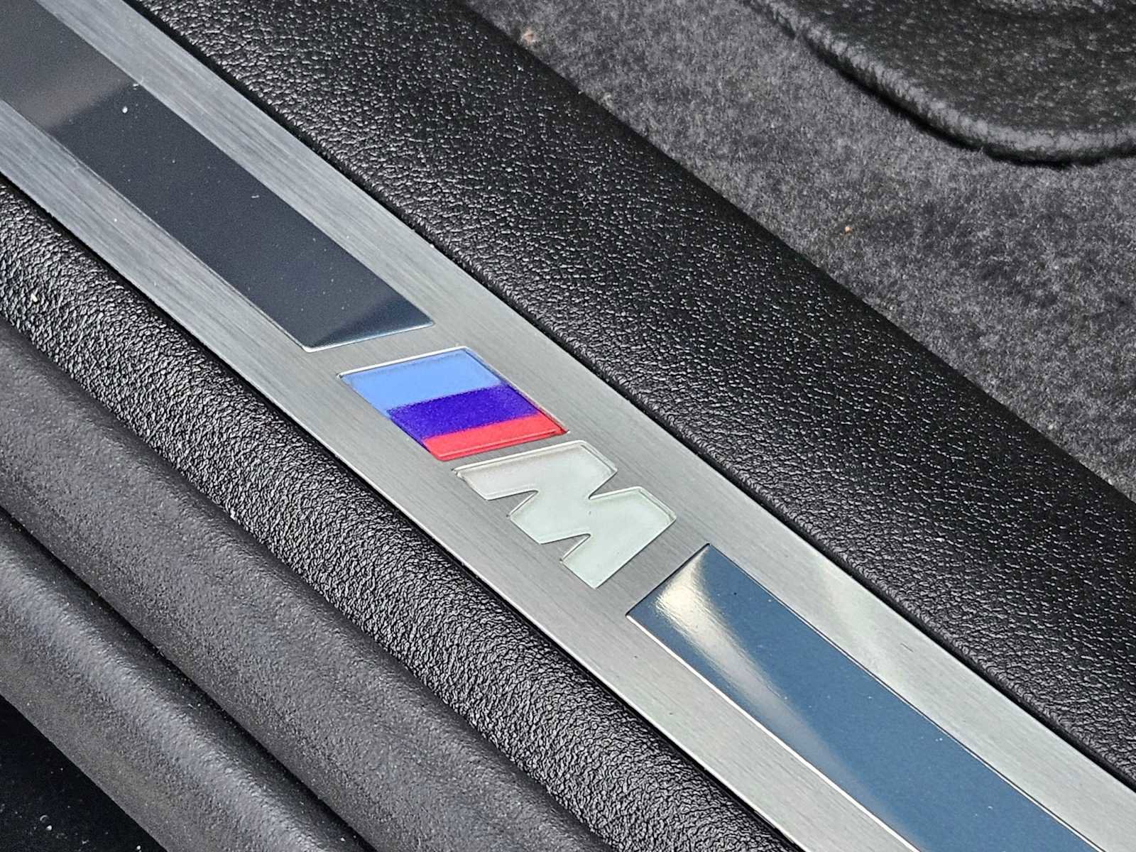 Used 2025 BMW XM image 18