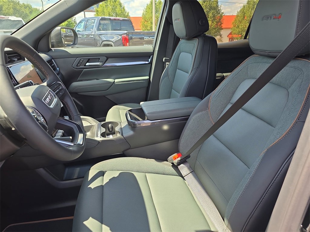 New 2026 GMC Terrain AT4 image 18