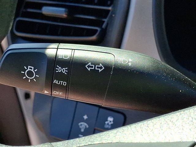 Used 2023 Kia Rio S image 25