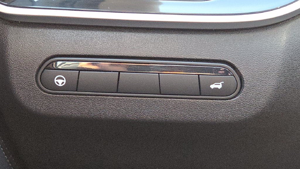 Used 2022 INFINITI QX60 Luxe AWD/4WD image 16