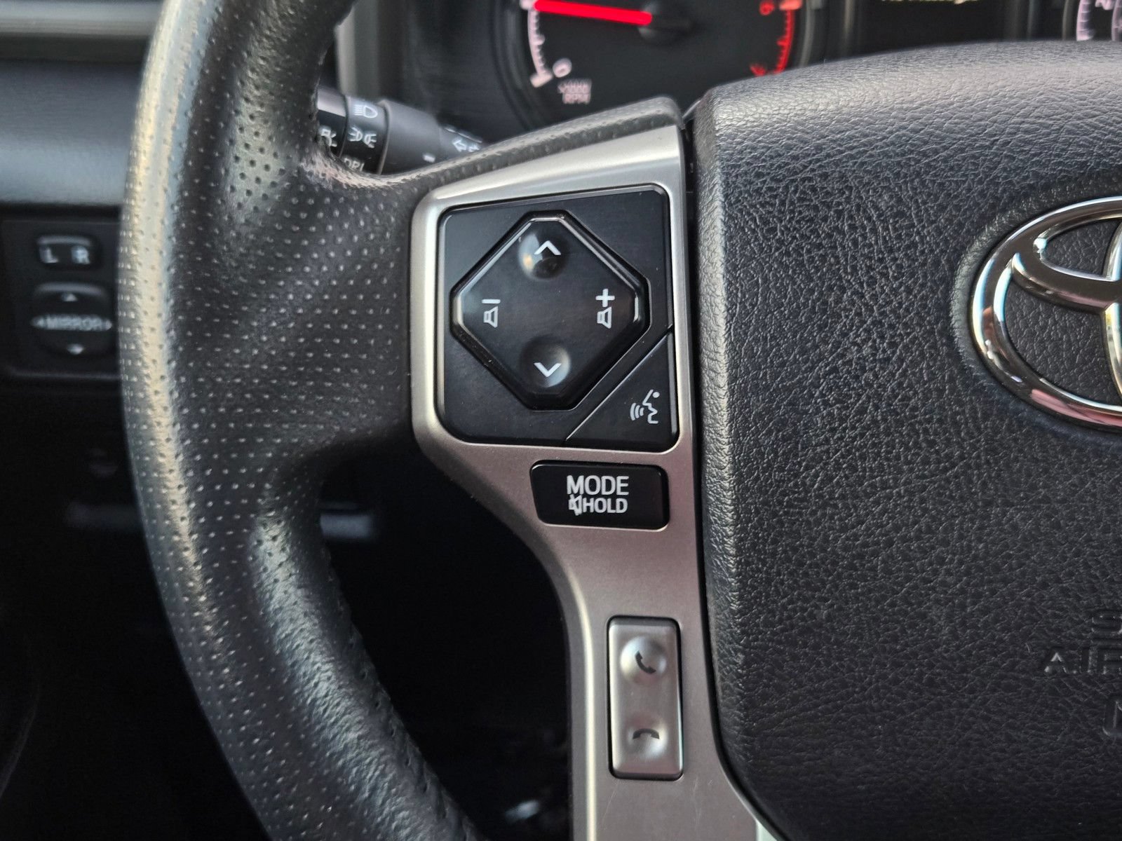 Certified 2021 Toyota 4Runner SR5 AWD/4WD image 20