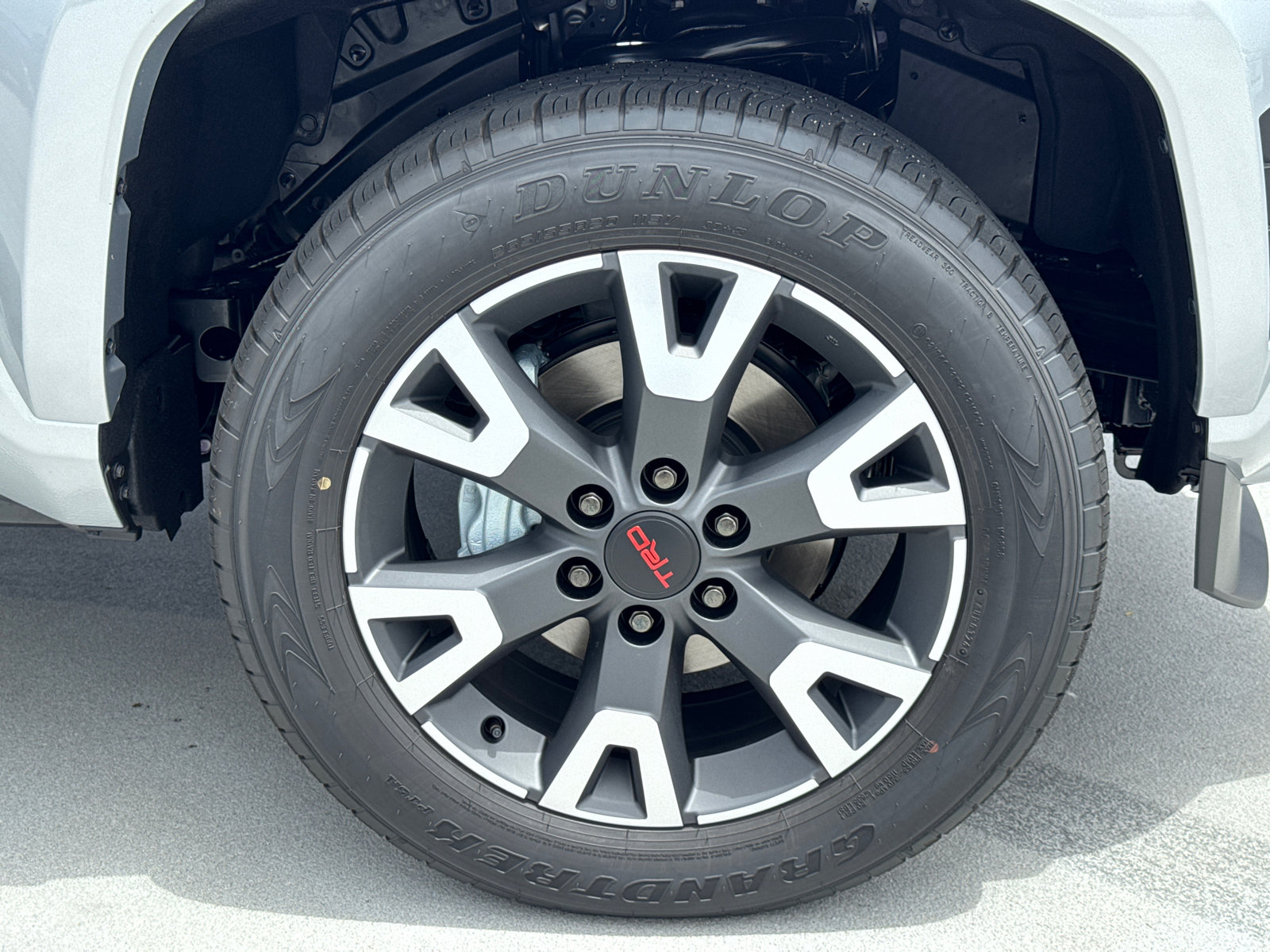 New 2026 Toyota 4Runner TRD Sport Premium AWD/4WD image 15