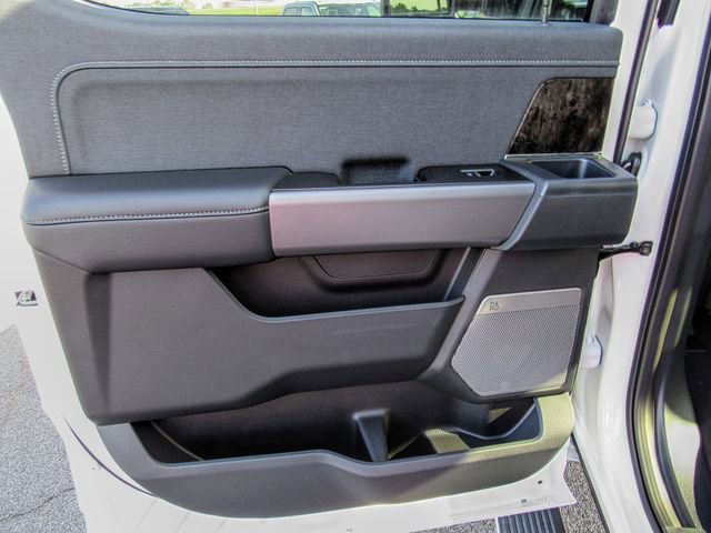 New 2025 Ford F250 Lariat w/ Lariat Ultimate Package image 8