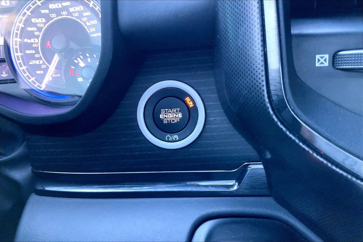 Used 2022 RAM 1500 Limited w/ Body Color Bumper Group image 30