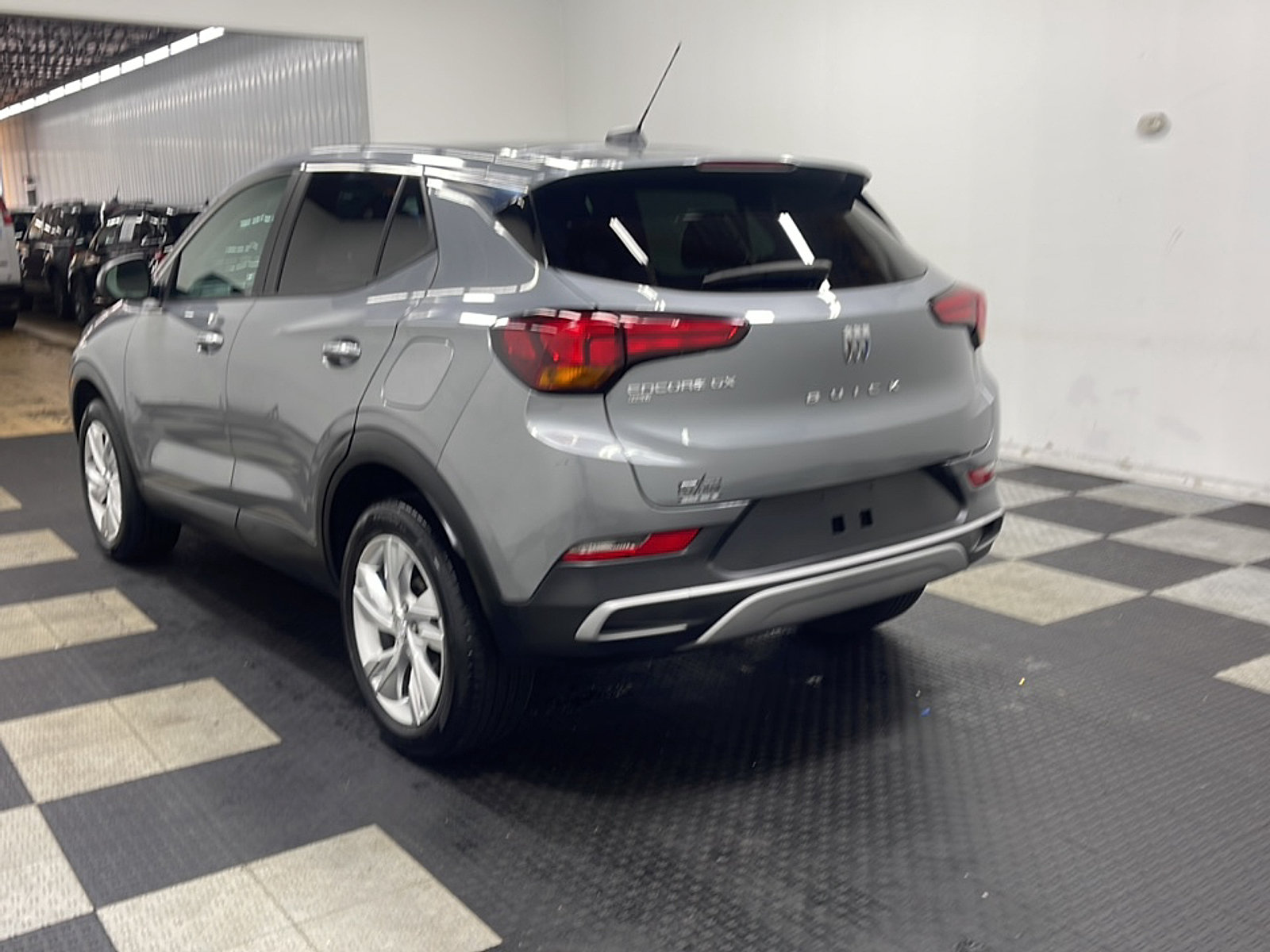 Used 2025 Buick Encore GX Preferred AWD/4WD image 15