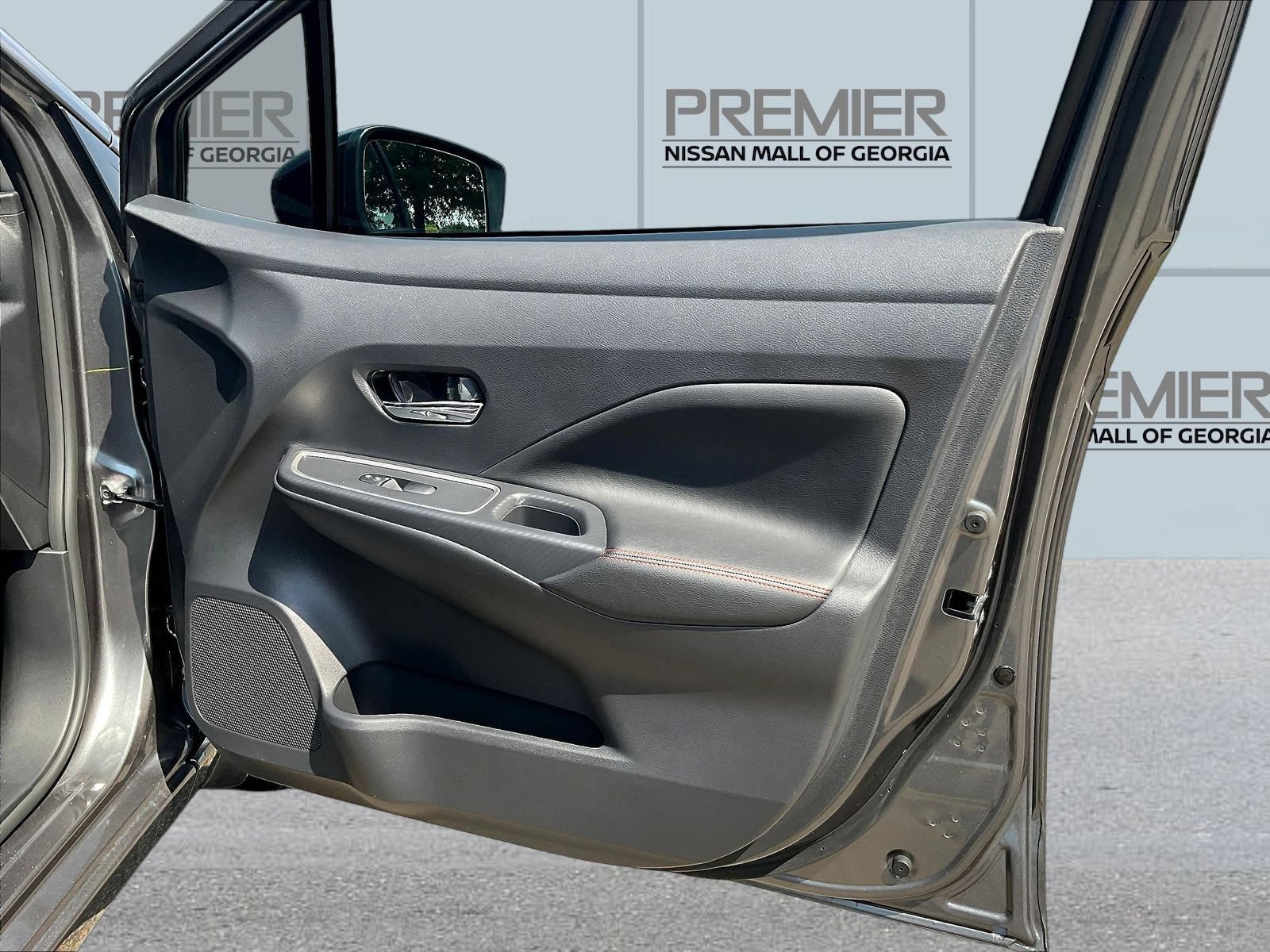 Certified 2025 Nissan Versa SR w/ Trunk Package FWD image 29