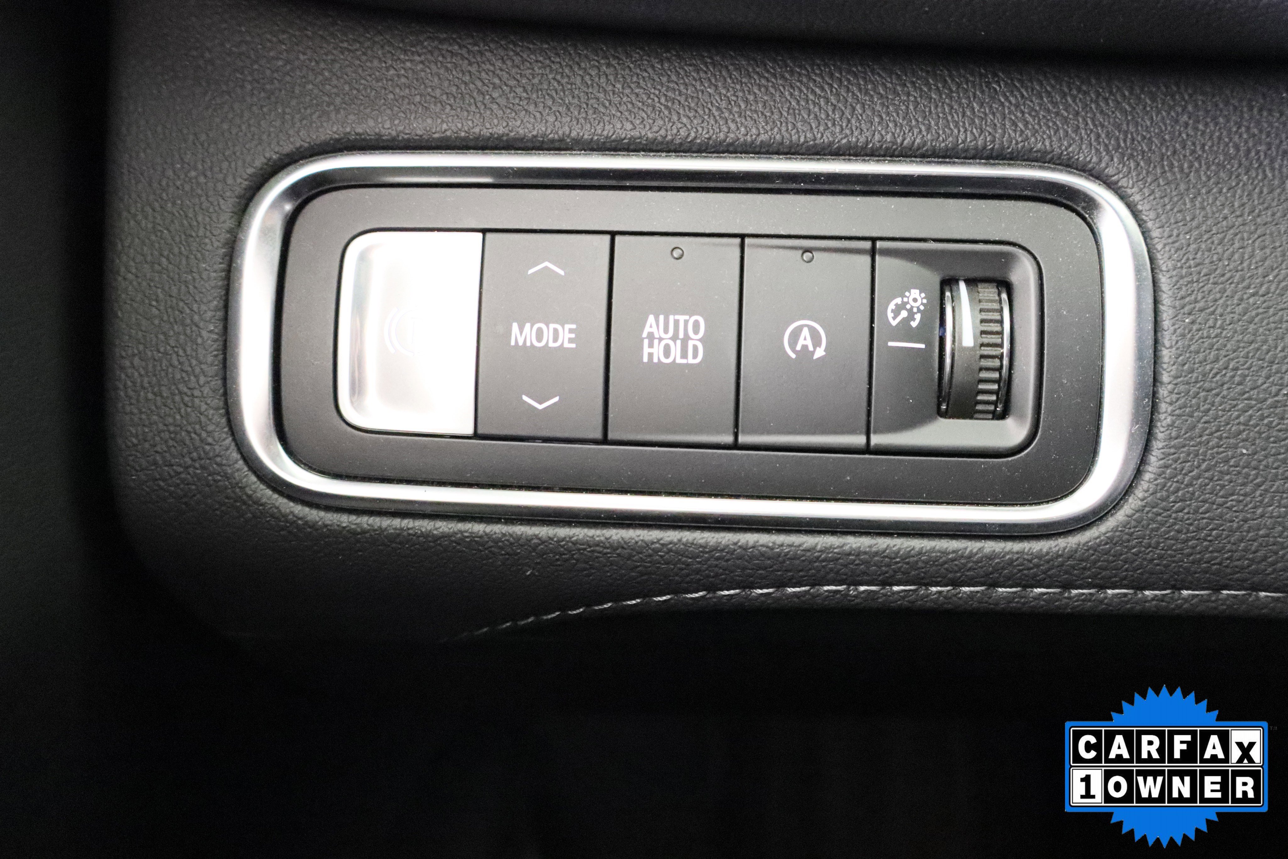 Used 2025 Buick Enclave Preferred FWD image 31