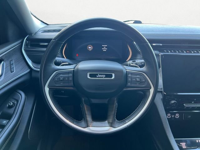 Used 2021 Jeep Grand Cherokee L Limited AWD/4WD image 12