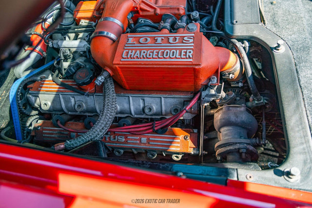 Used 1991 Lotus Esprit SE RWD image 22