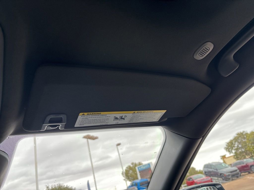 New 2025 Jeep Grand Cherokee L Altitude image 35