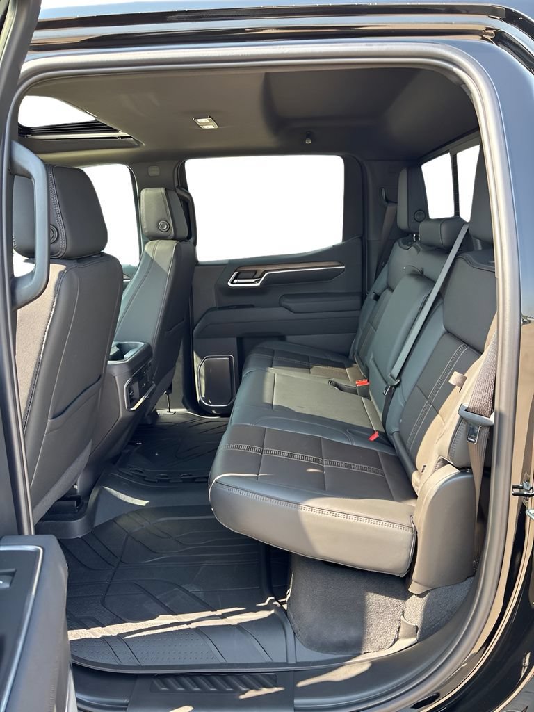 New 2026 Chevrolet Silverado 1500 High Country AWD/4WD image 30