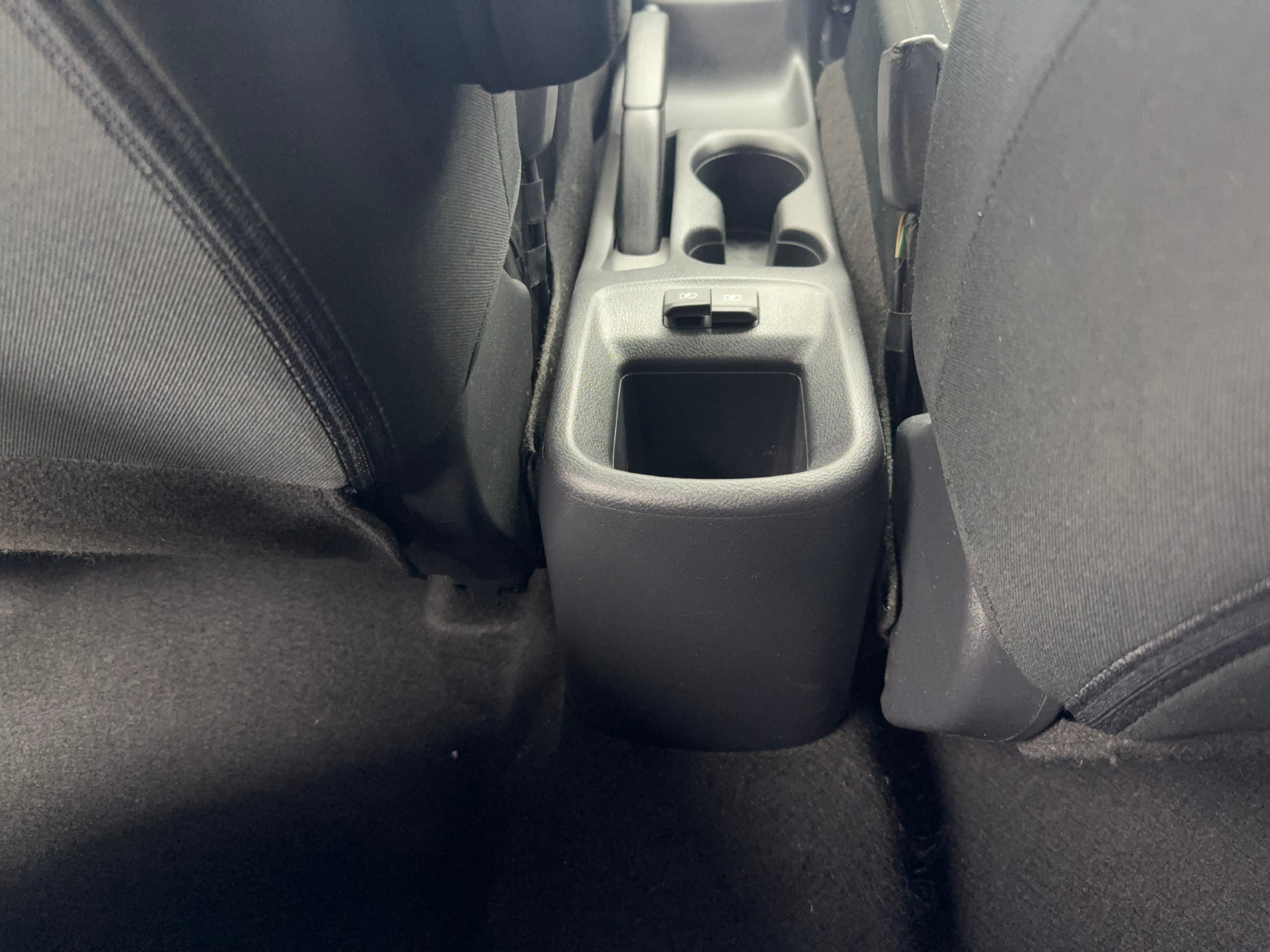 Used 2020 Nissan Kicks S FWD image 47