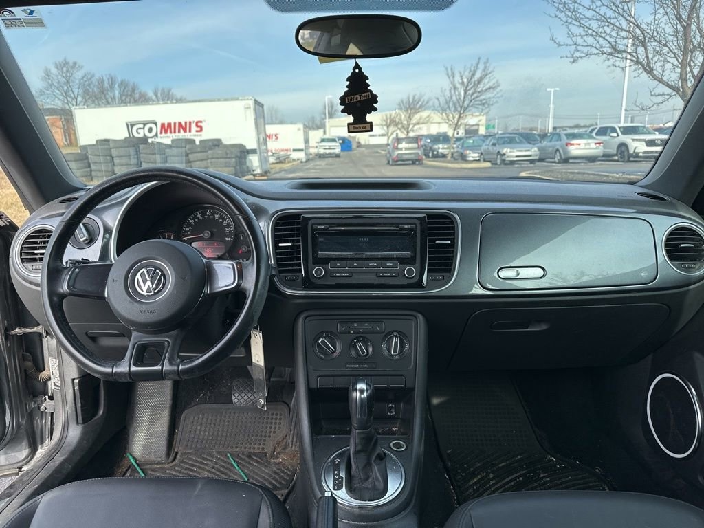 Used 2012 Volkswagen Beetle 2.5 image 20